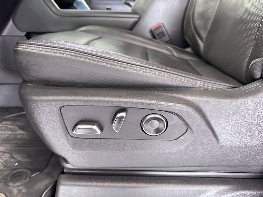 Certified 2024 GMC Sierra 2500 Denali w/ Denali Reserve Package image 29