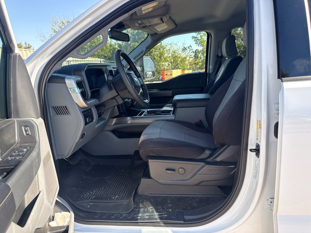 Used 2024 Ford F250 XLT w/ XLT Premium Package AWD/4WD image 10