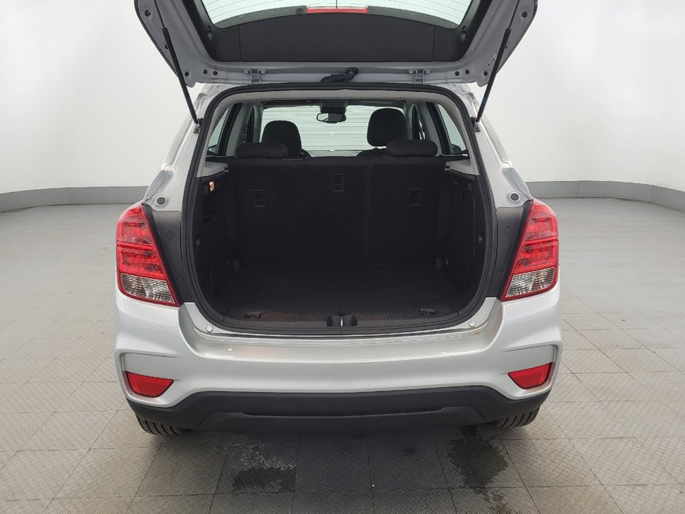 Used 2018 Chevrolet Trax LS image 29