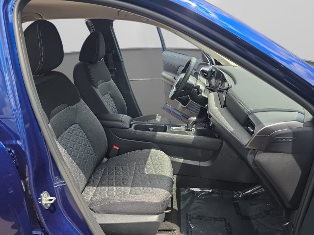Used 2026 Nissan Kicks SV FWD image 32