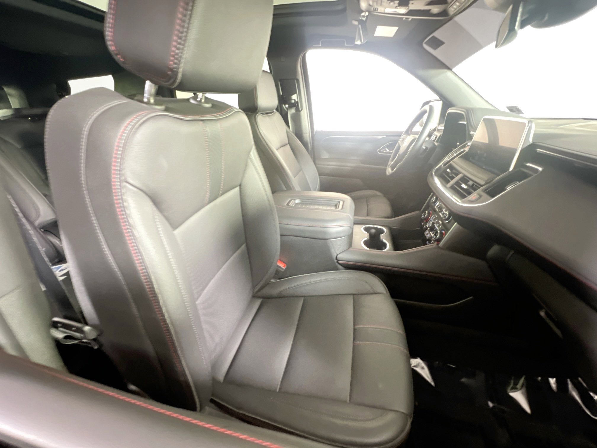 Used 2024 Chevrolet Tahoe RST w/ Luxury Package image 29