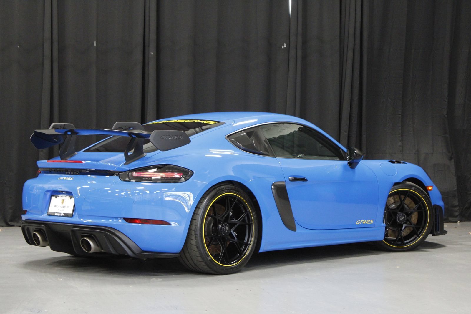 Certified 2024 Porsche 718 Cayman GT4 RS RWD image 7
