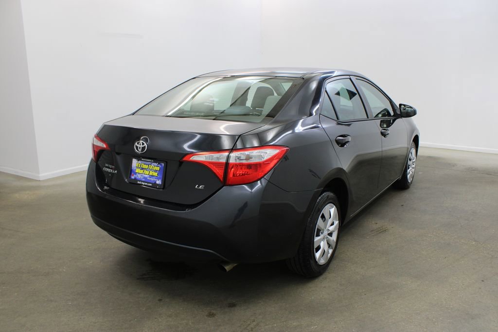 Used 2016 Toyota Corolla LE FWD image 5