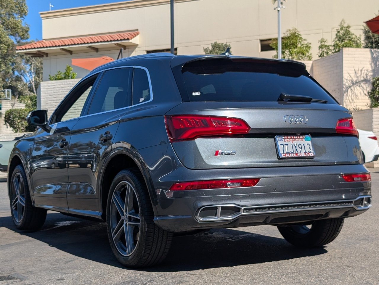 Used 2018 Audi SQ5 Prestige AWD/4WD image 12