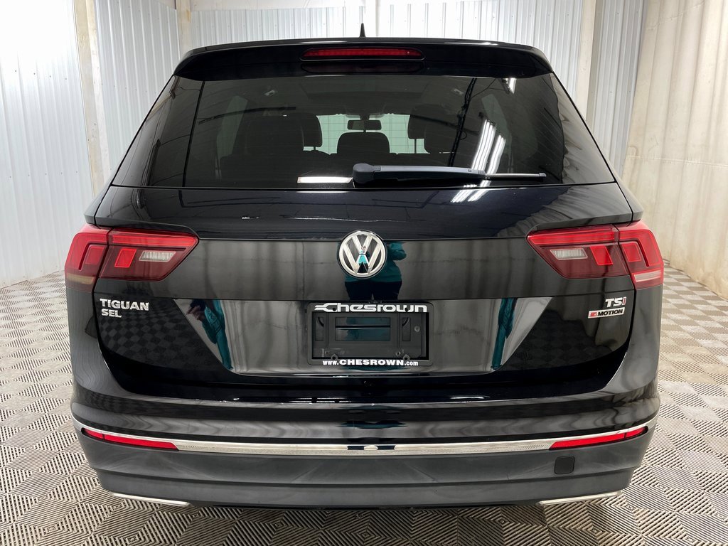 Used 2018 Volkswagen Tiguan SEL image 16