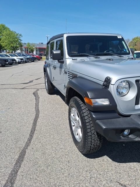 Used 2022 Jeep Wrangler Unlimited Sport image 13