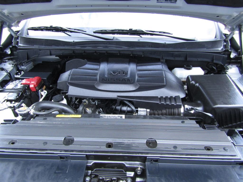 Used 2024 Nissan Titan PRO-4X w/ Pro-4x Utility Package image 36