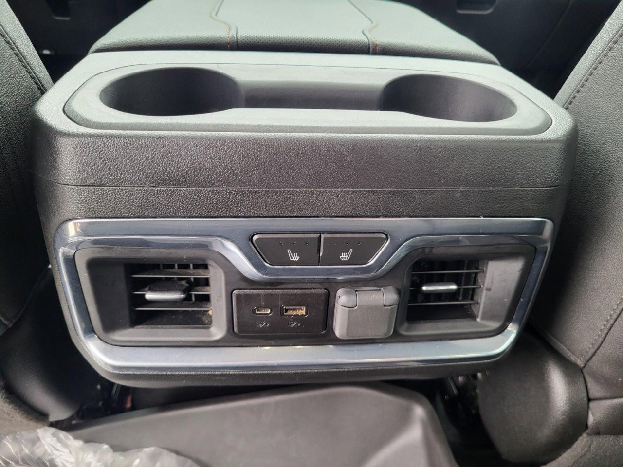 Used 2023 GMC Sierra 2500 AT4 w/ AT4 Preferred Package image 18