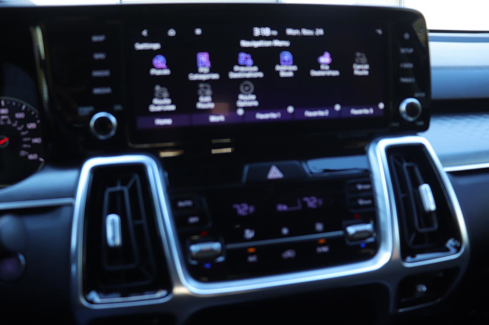 Used 2021 Kia Sorento SX image 34