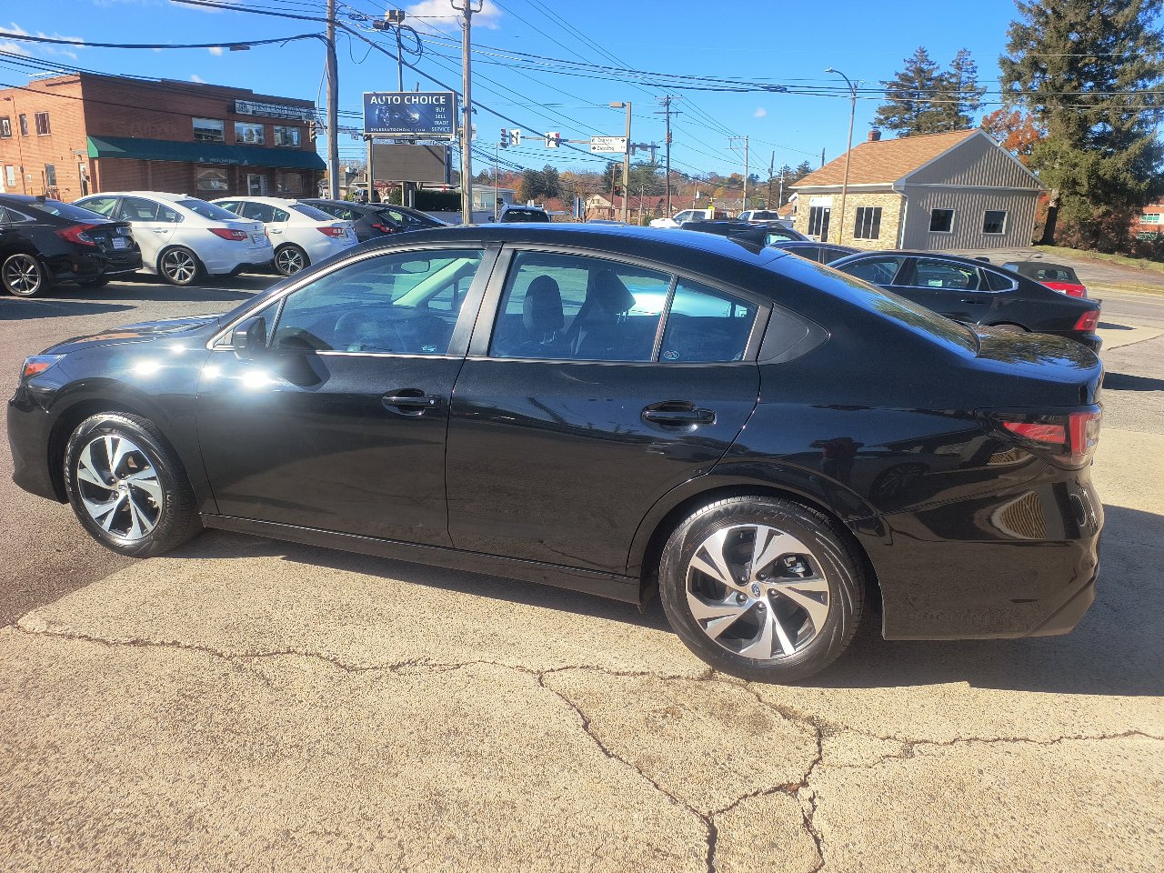 Used 2023 Subaru Legacy Premium image 8