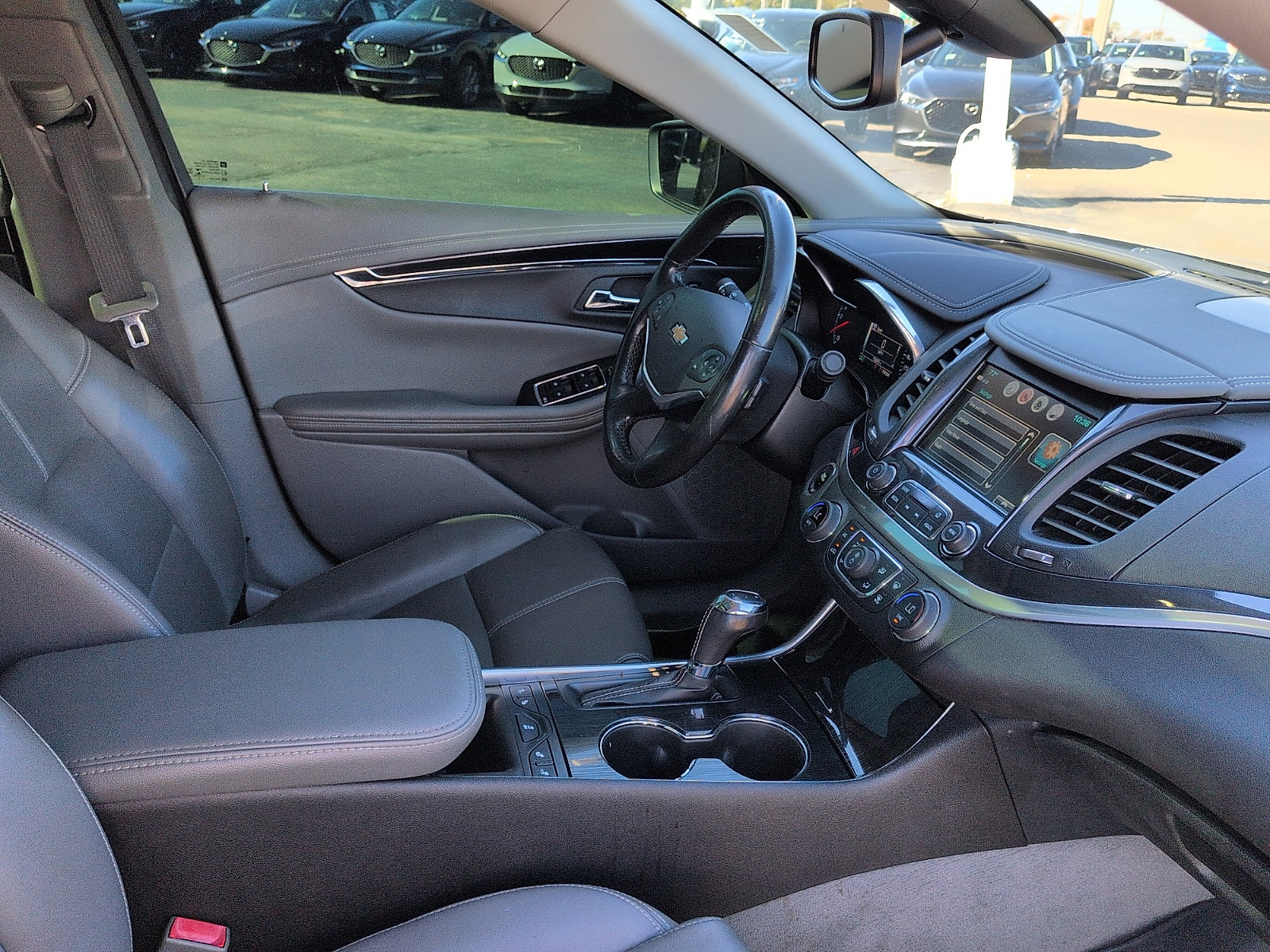 Used 2019 Chevrolet Impala LT w/ Sunroof and Spoiler Package FWD image 7