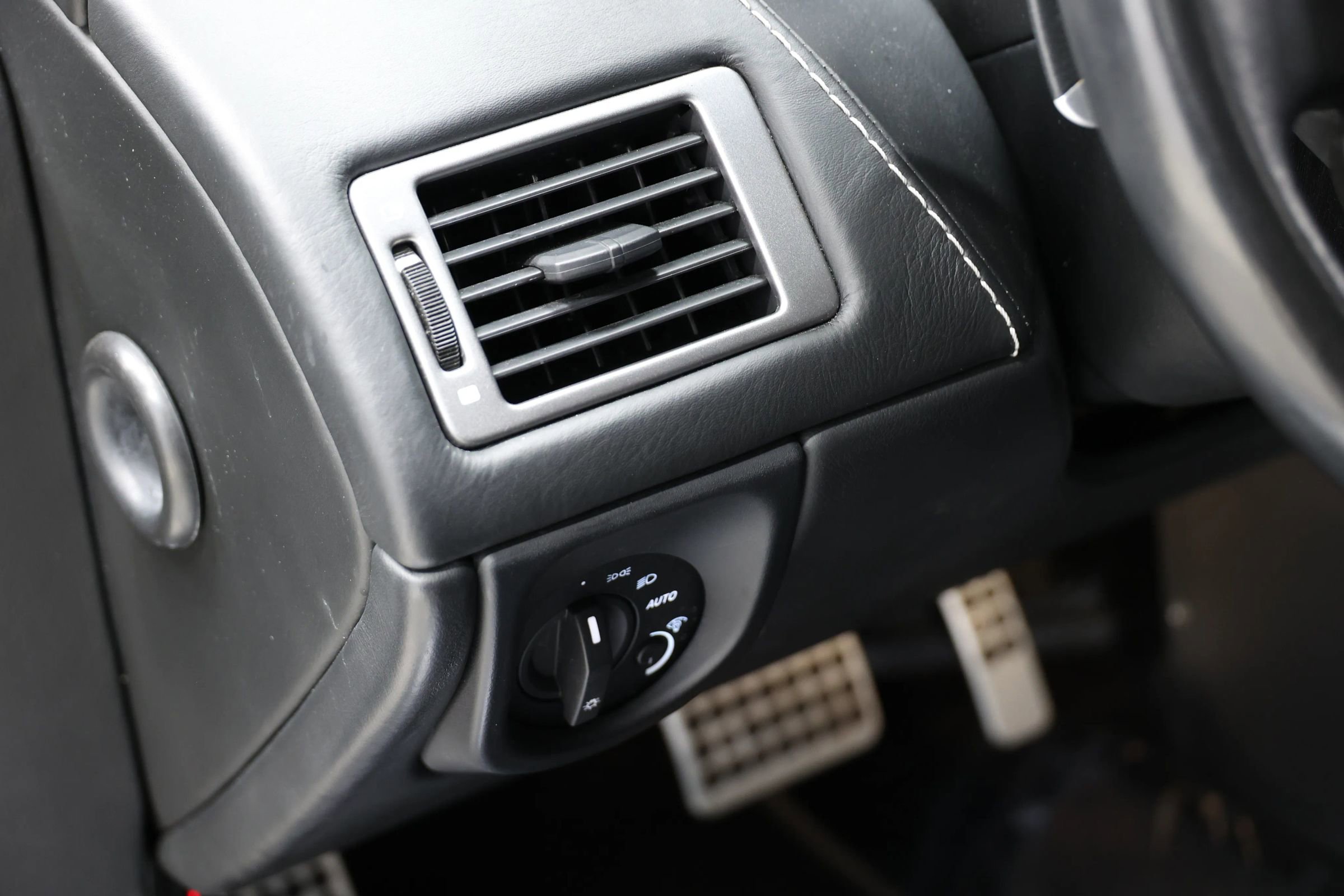 Used 2015 Aston Martin Rapide S image 20
