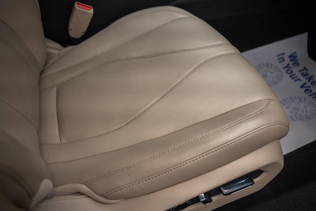 Used 2021 Acura TLX image 32