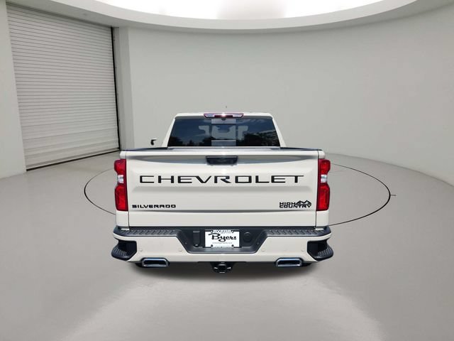 New 2026 Chevrolet Silverado 1500 High Country w/ High Country Premium Package AWD/4WD image 6