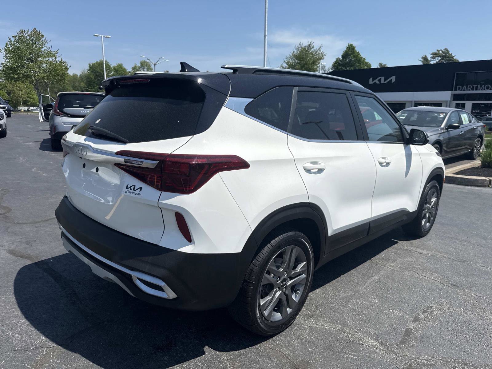 Used 2023 Kia Seltos S FWD image 7