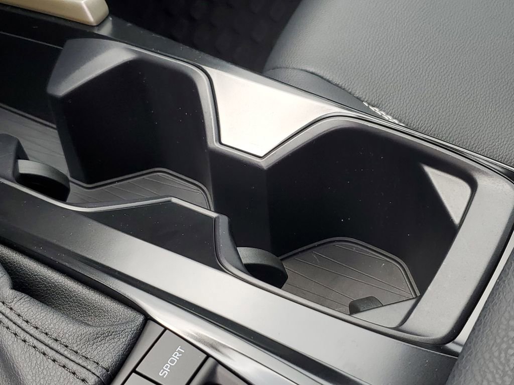 Used 2026 Toyota Camry SE w/ Convenience Package FWD image 20