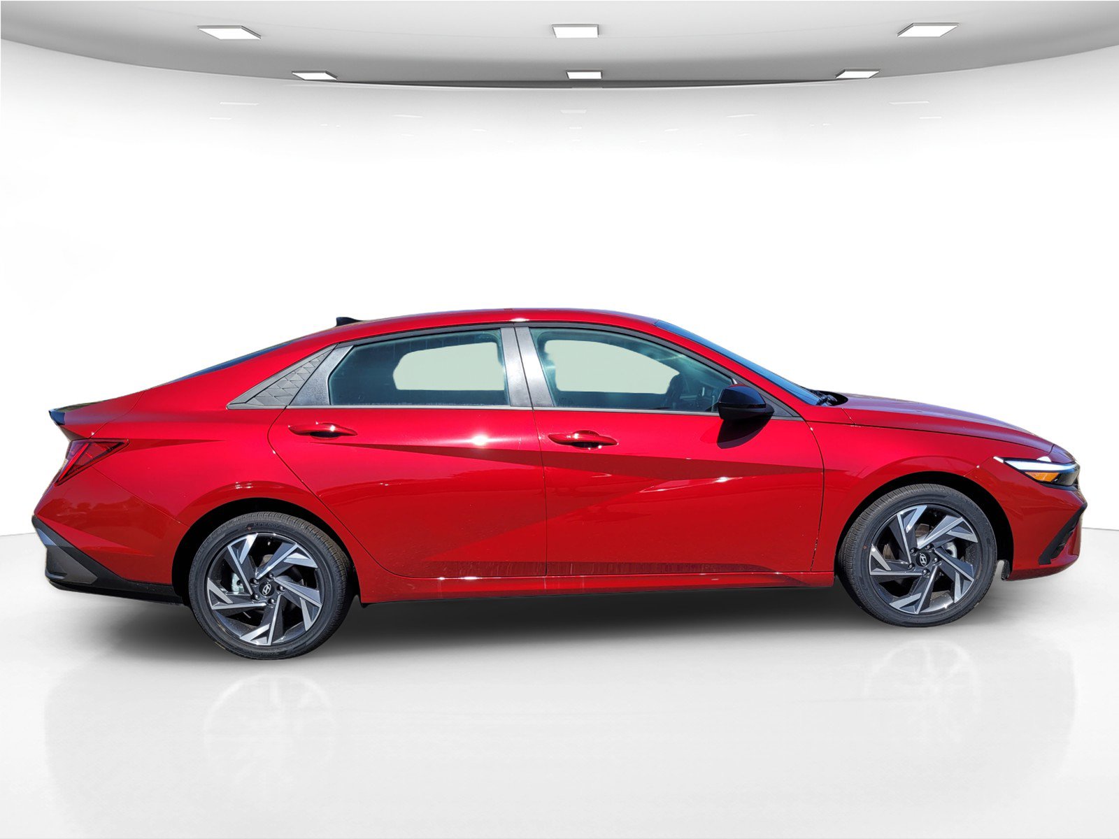 New 2025 Hyundai Elantra SEL image 9