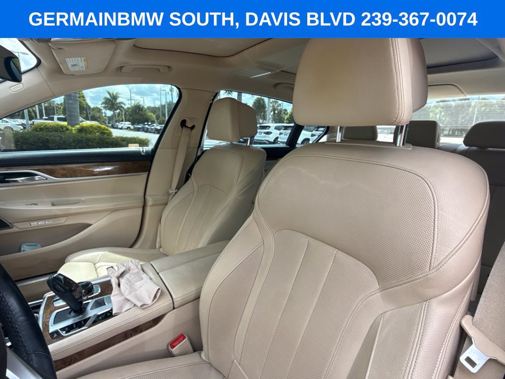 Used 2017 BMW 740i RWD image 15