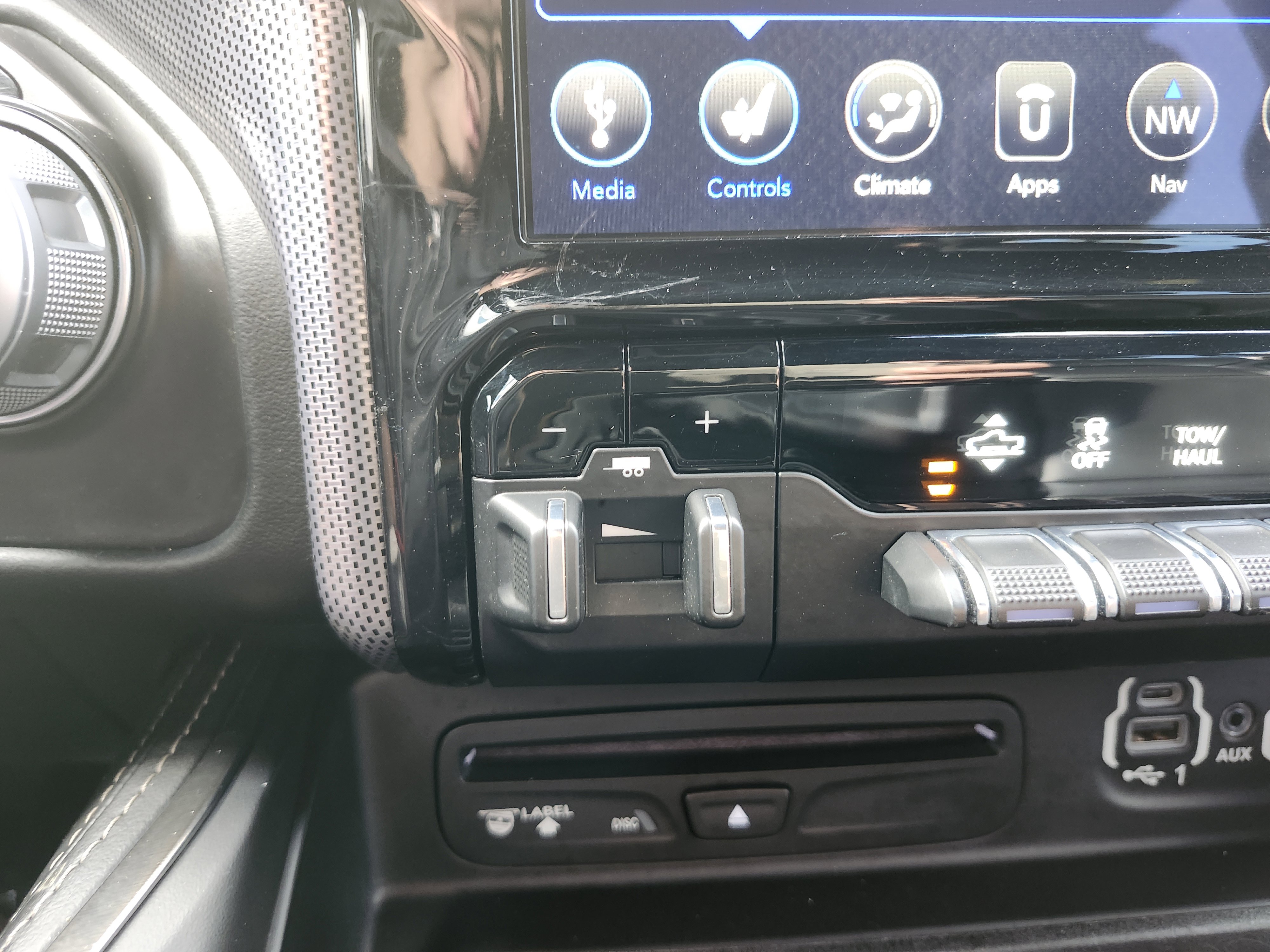 Used 2019 RAM 1500 Limited image 36