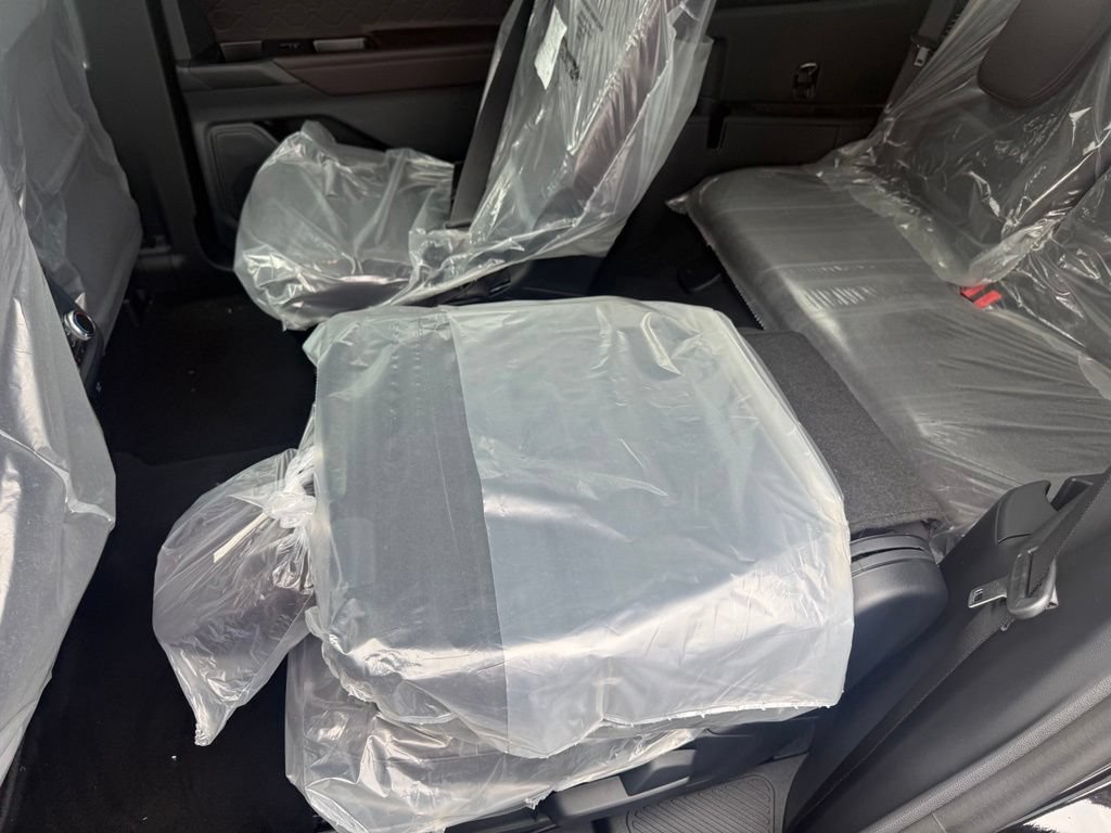 New 2026 Ford Explorer Platinum AWD/4WD image 33