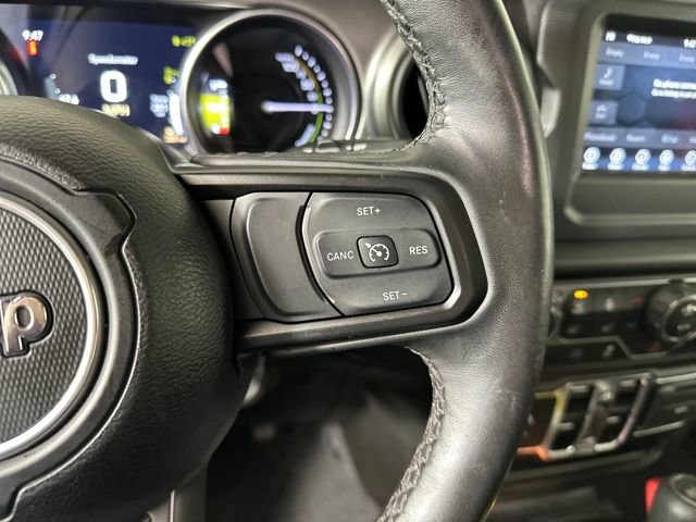 Used 2023 Jeep Wrangler Unlimited w/ Cold Weather Group image 16