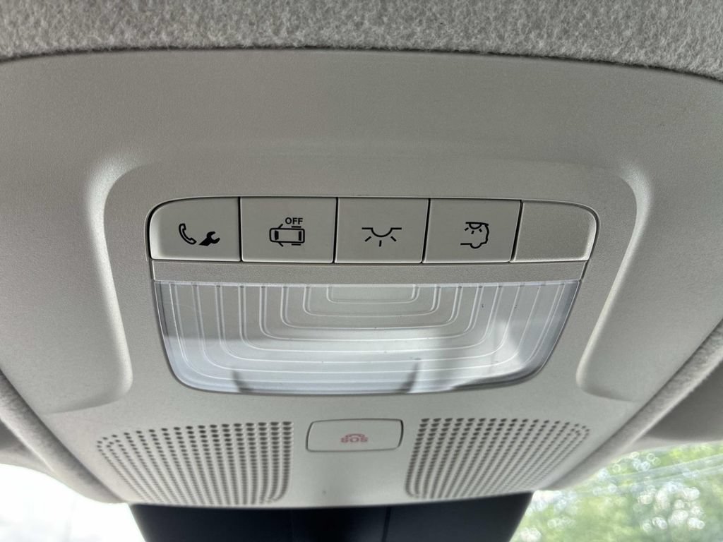 Used 2021 Mercedes-Benz Metris image 33