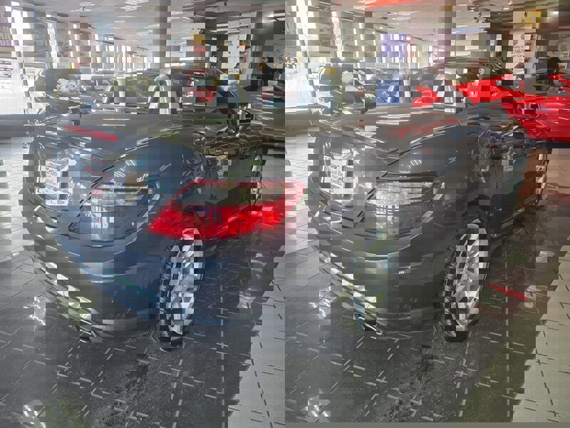 Used 2014 Mercedes-Benz SLK 250 image 4