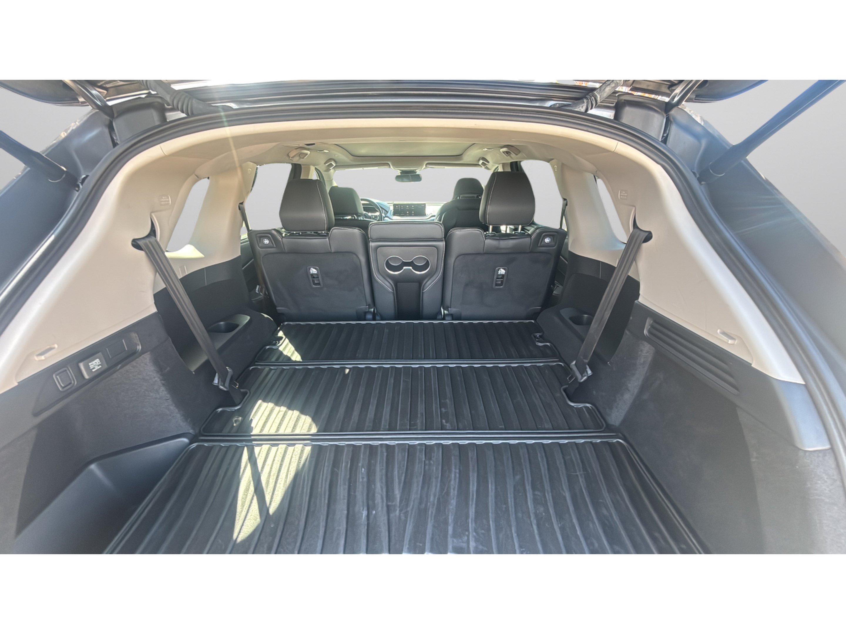 Used 2023 Acura MDX w/ Technology Package AWD/4WD image 26