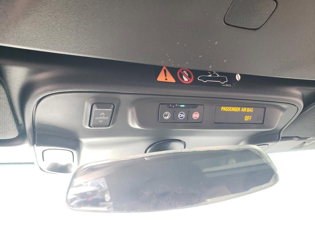 Used 2021 Chevrolet Camaro LT image 26