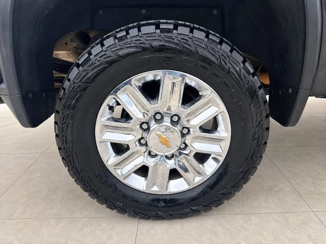 Used 2024 Chevrolet Silverado 2500 High Country w/ High Country Premium Package AWD/4WD image 18
