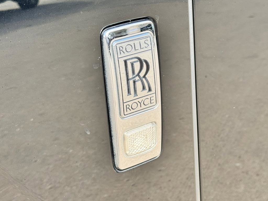 Used 2014 Rolls-Royce Ghost RWD image 20
