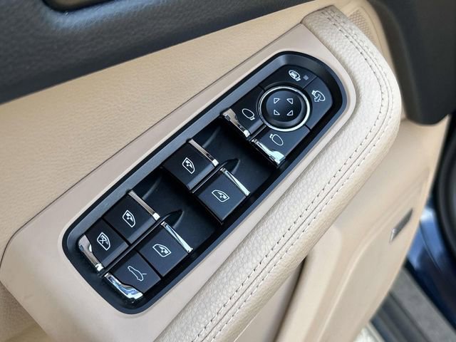 Used 2021 Porsche Macan image 33