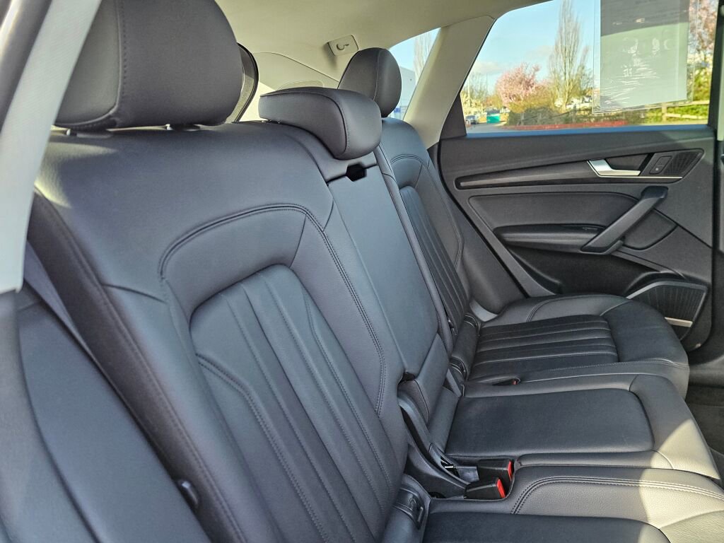 Used 2019 Audi Q5 2.0T Premium Plus w/ Premium Plus Package image 16