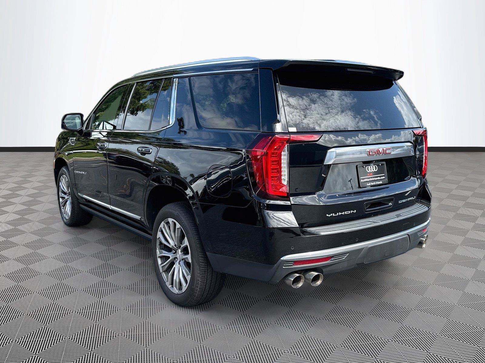 Used 2021 GMC Yukon Denali w/ Denali Premium Package AWD/4WD image 5