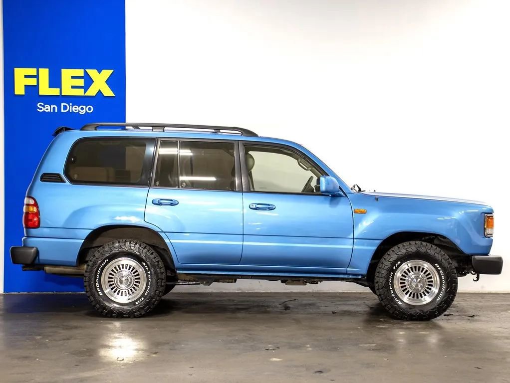 Used 2000 Toyota Land Cruiser AWD/4WD image 7
