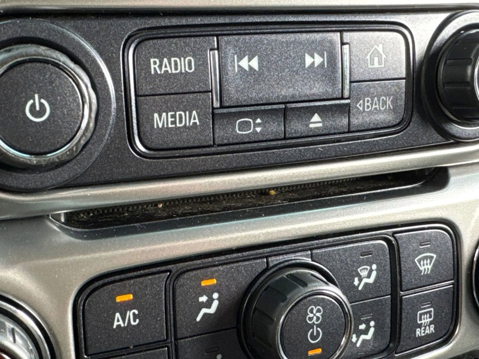 Used 2019 Chevrolet Tahoe LT image 35