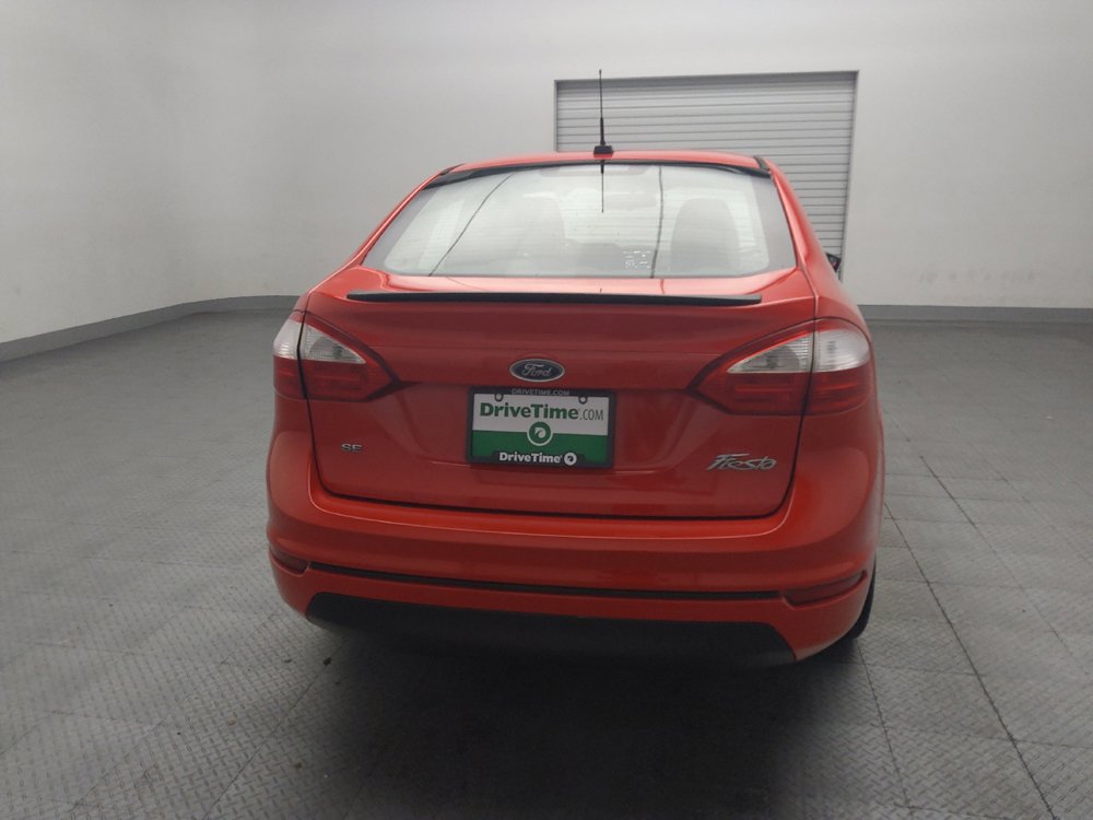 Used 2015 Ford Fiesta SE w/ Equipment Group 201A FWD image 7