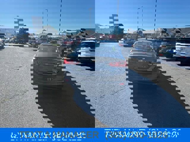 Used 2018 Chevrolet Malibu LT image 3