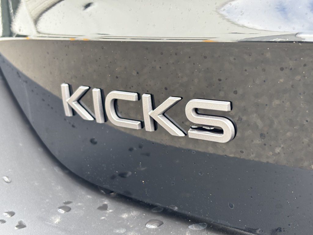 New 2027 Nissan Kicks SR AWD/4WD image 12