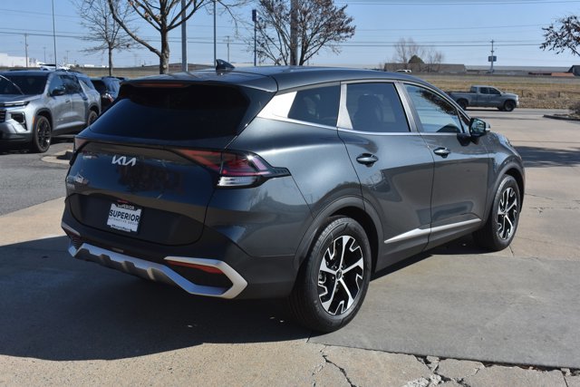 Used 2025 Kia Sportage EX image 5