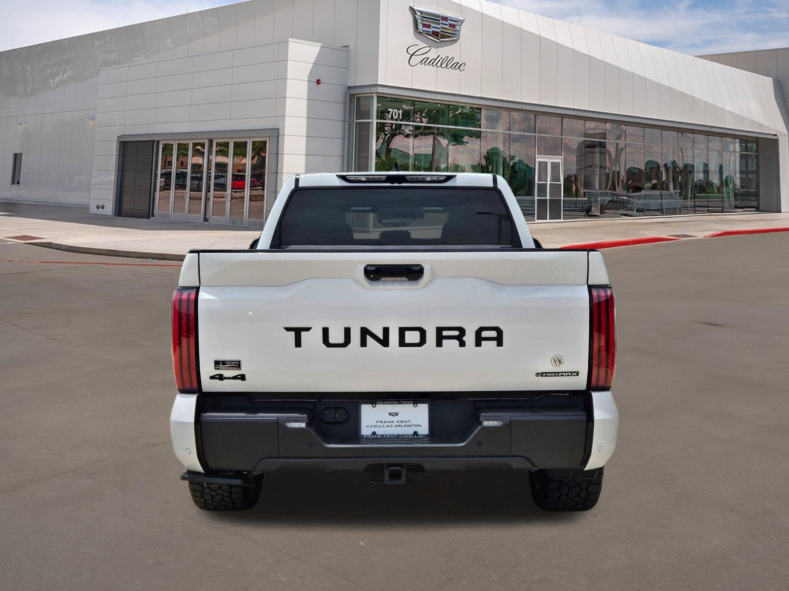 Used 2025 Toyota Tundra Limited AWD/4WD image 5