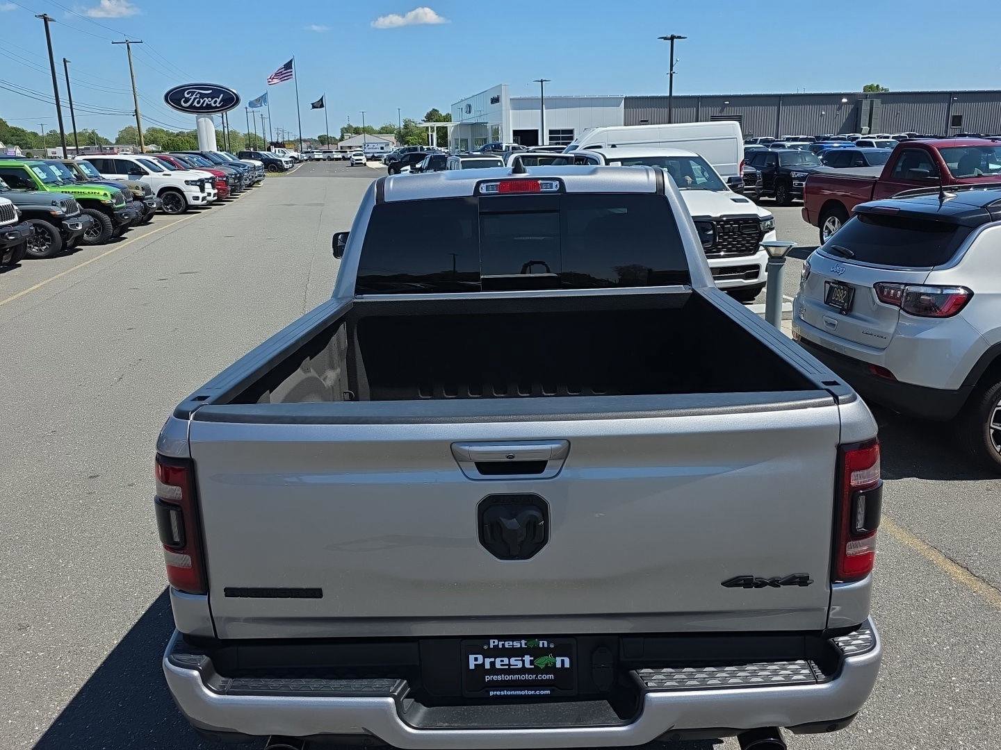 Used 2022 RAM 1500 Big Horn AWD/4WD image 11
