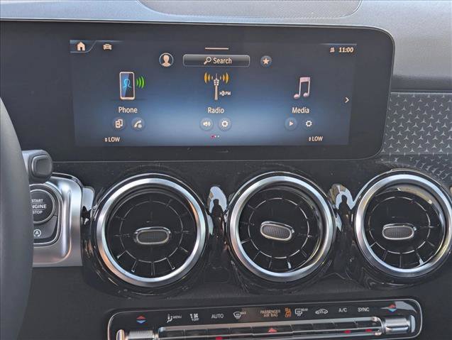 New 2026 Mercedes-Benz GLB 250 image 11