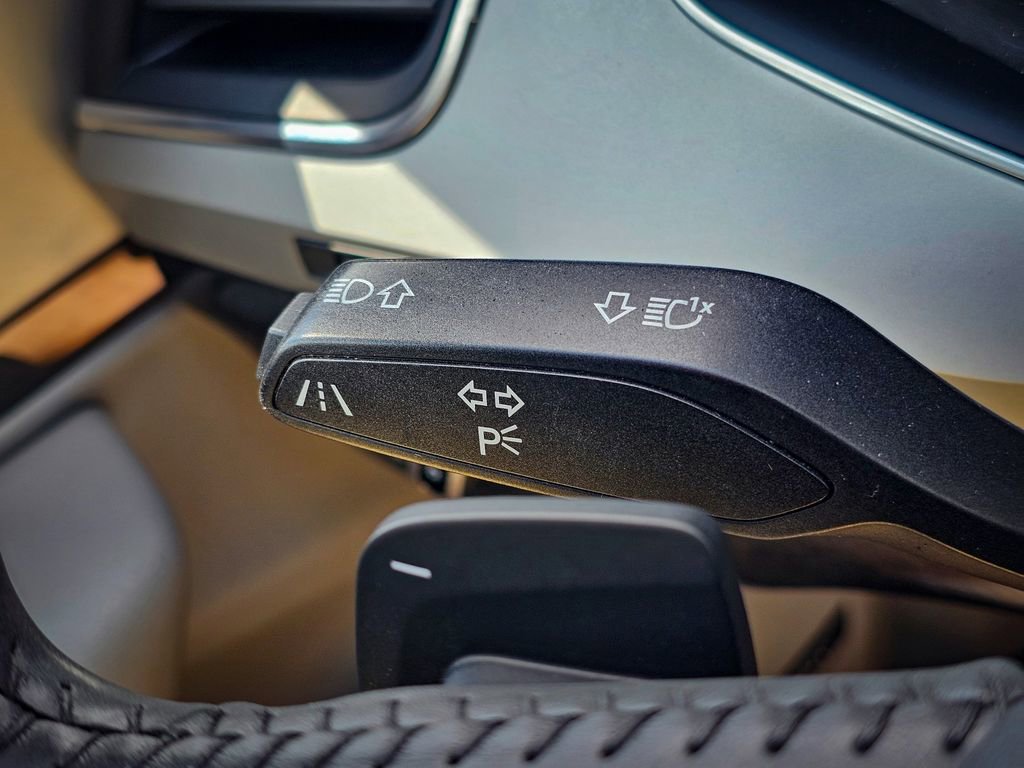 Used 2018 Audi Q7 2.0T Premium Plus w/ Premium Plus Package AWD/4WD image 21