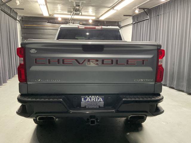 Used 2021 Chevrolet Silverado 1500 Custom Trail Boss AWD/4WD image 4