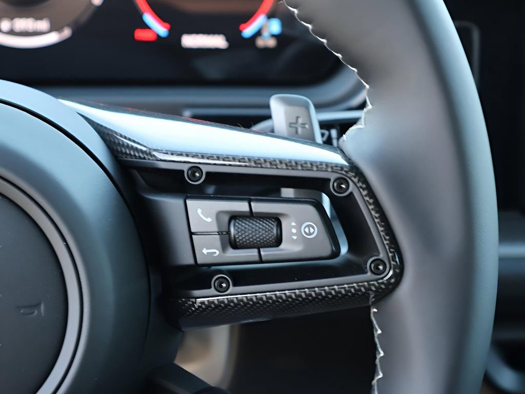 New 2026 Porsche Cayenne Turbo GT AWD/4WD image 32