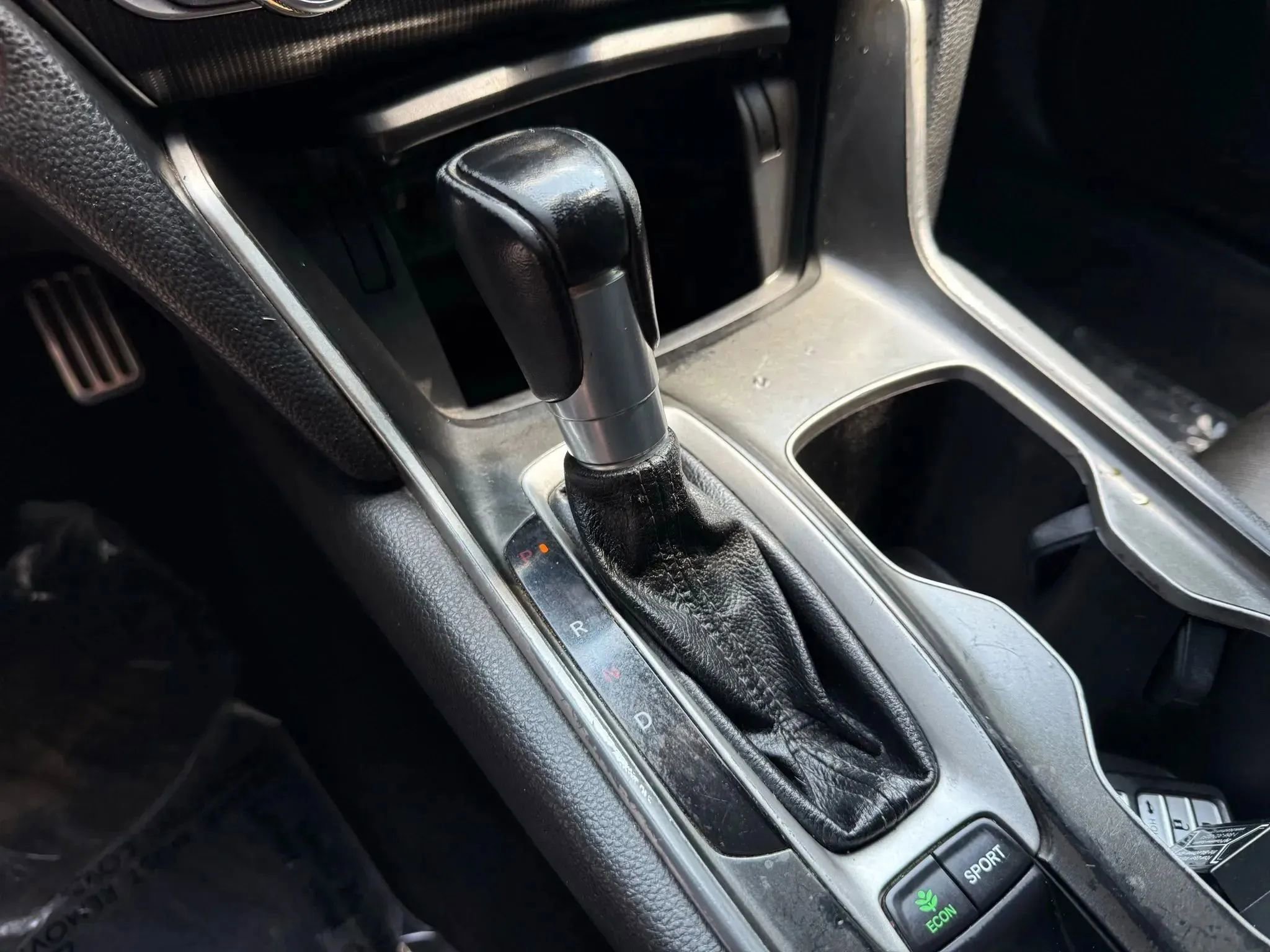 Used 2018 Honda Accord Sport image 25