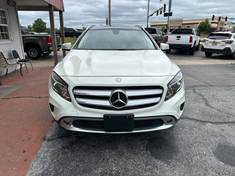 Used 2017 Mercedes-Benz GLA 250 4MATIC image 2