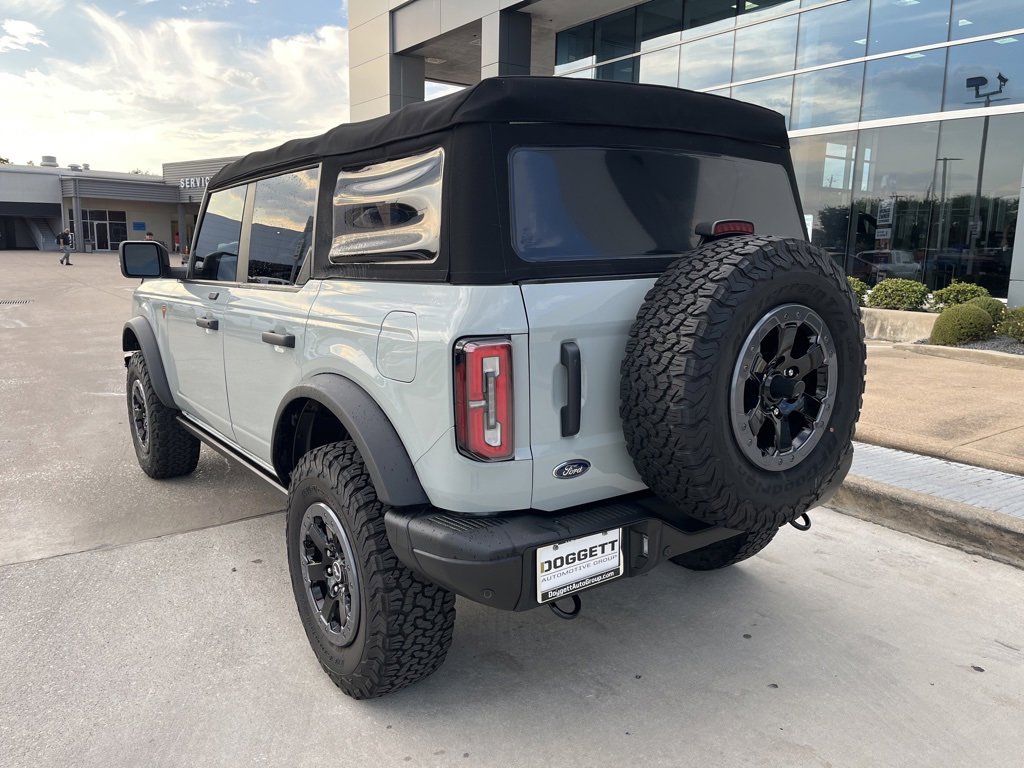 Certified 2021 Ford Bronco Badlands image 7