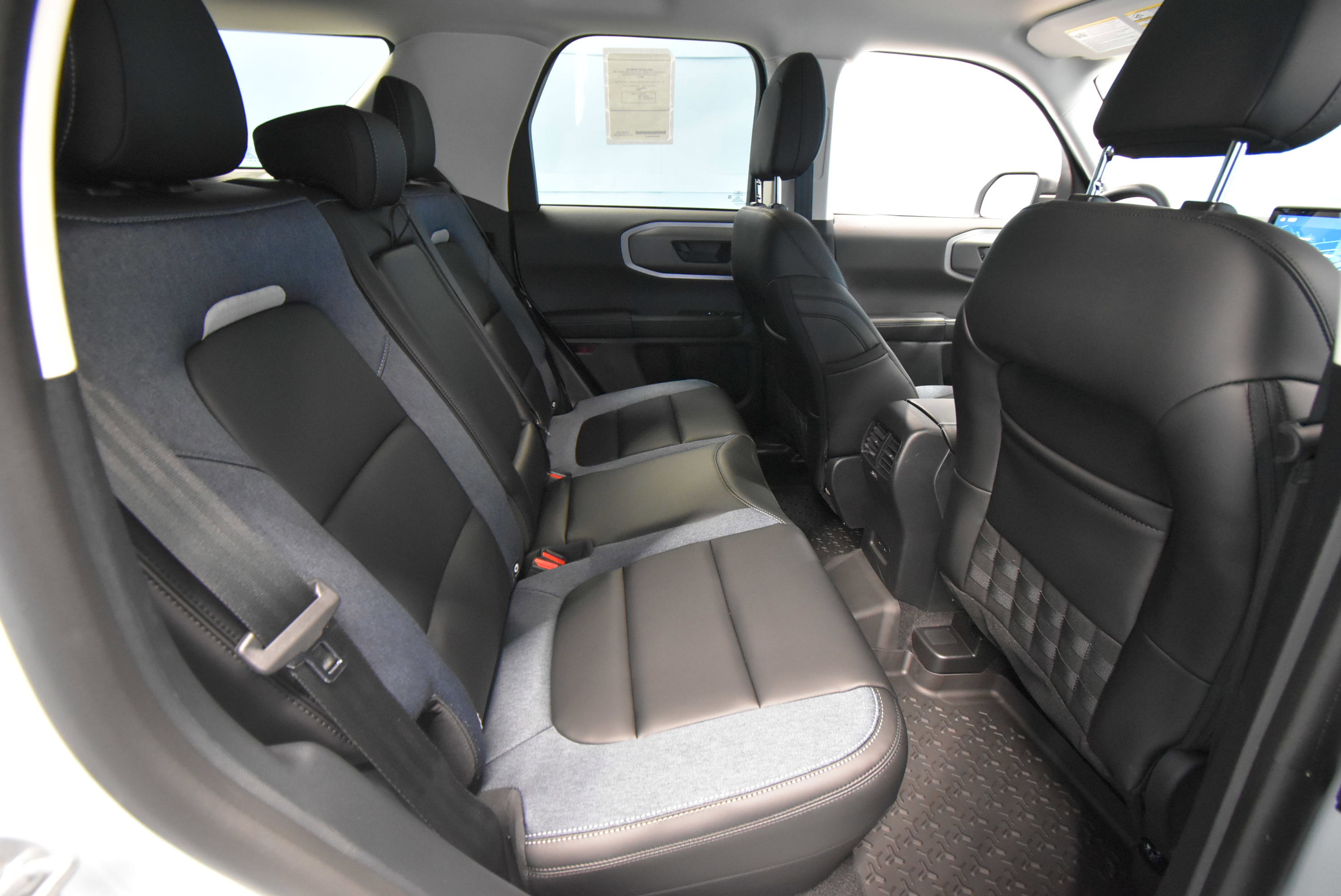 New 2026 Ford Bronco Sport Outer Banks w/ Outer Banks Tech Package+ AWD/4WD image 24